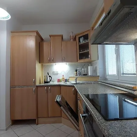 Holiday home House, 5 Bedrooms-9 Beds - Prague