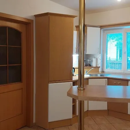 Hébergement de vacances House, 5 Bedrooms-9 Beds -