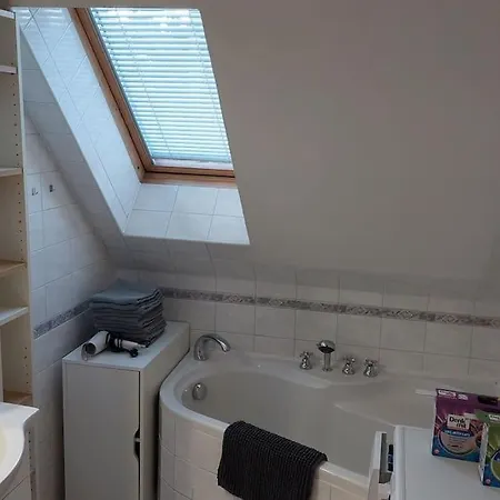 Hébergement de vacances House, 5 Bedrooms-9 Beds - Prague
